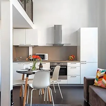 Four-room In Prague's Center 5*