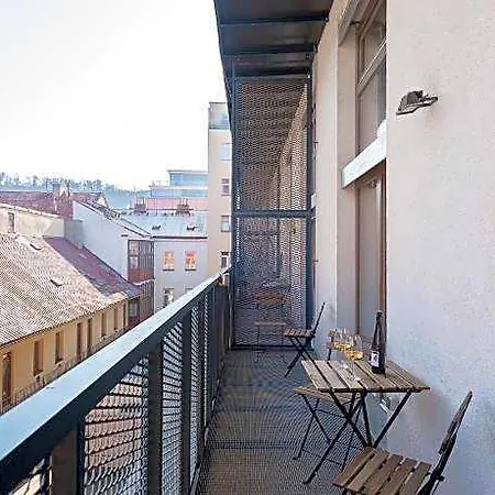 Hotel Four-room In Prague's Center Praha